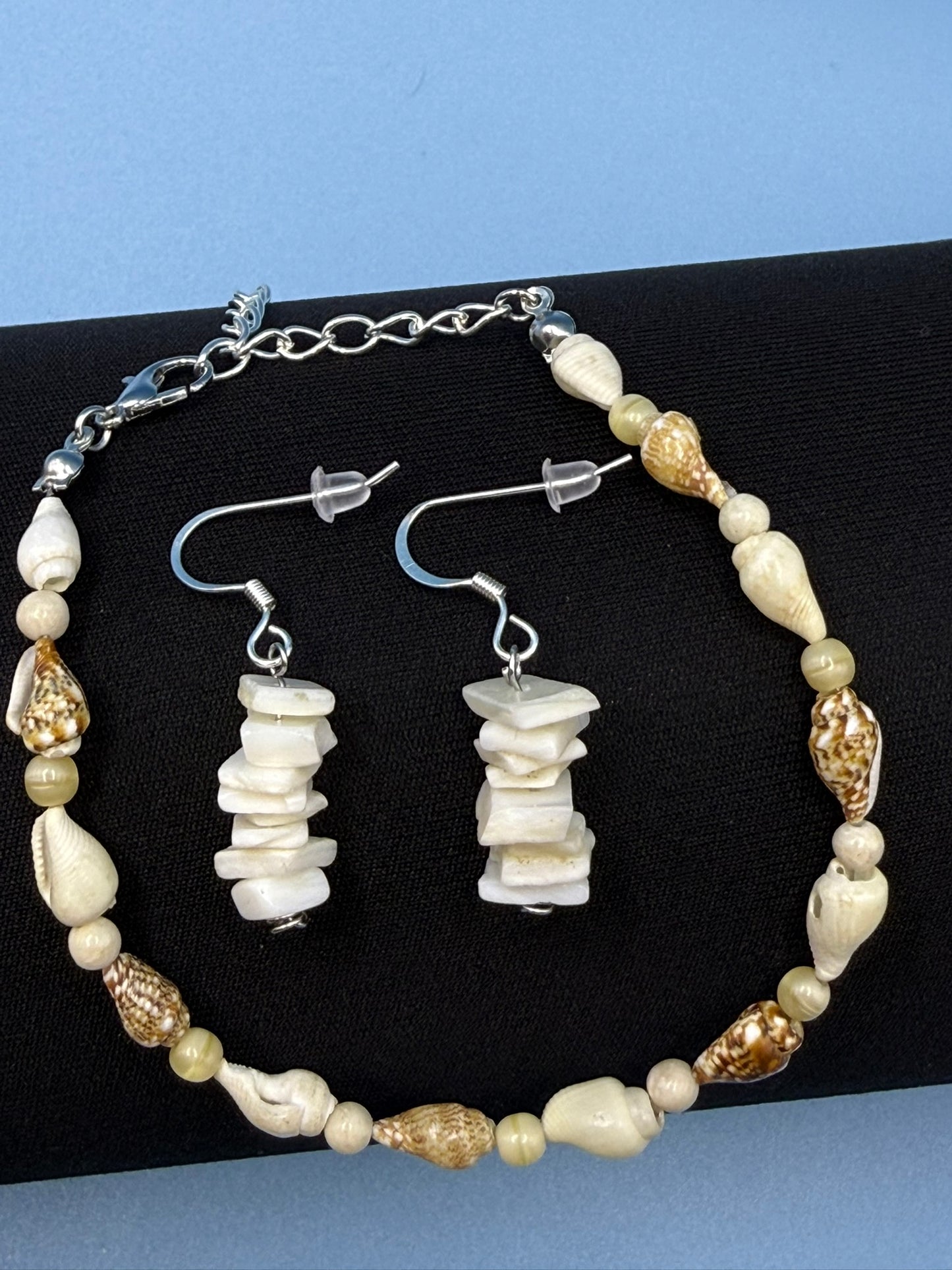 Natural Seashell Bracelet & Earrings Set