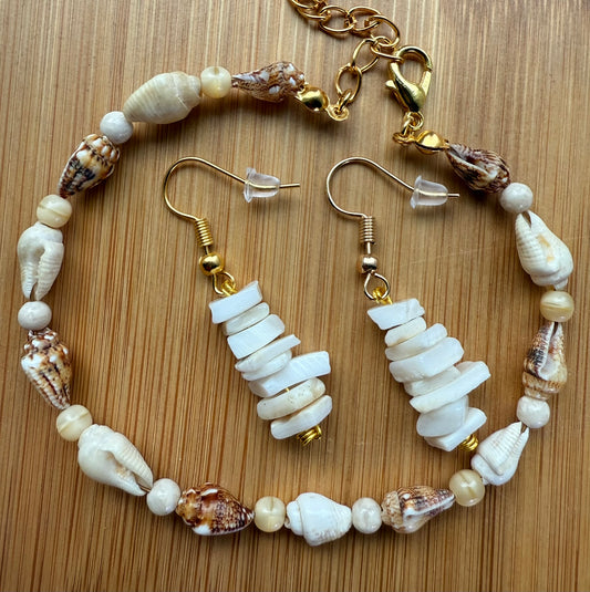 Natural Seashell Bracelet & Earrings Set